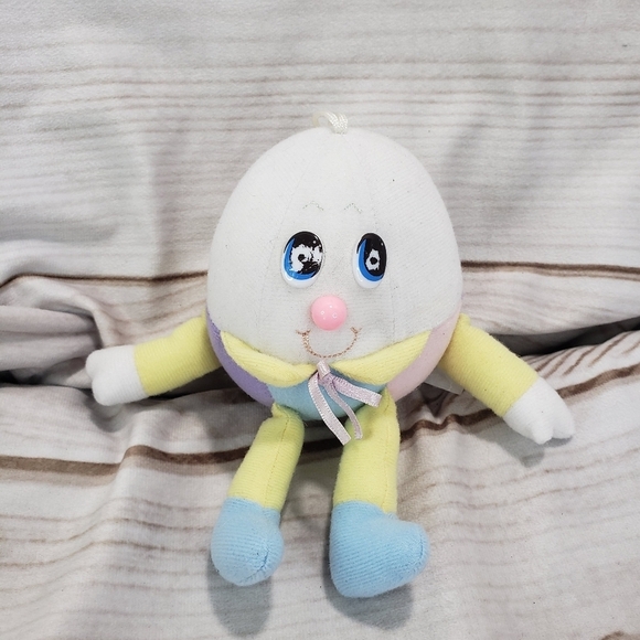 Commonwealth Felted Humpty Dumpty Ornament Plush Stuffed Toy Colorblock 4 Inch - Picture 1 of 6